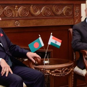 ওসমান হাদির খুনিদের ফেরত দেবে ভারত, শেখ হাসিনার প্রত্যর্পণ চাইলো বাংলাদেশ