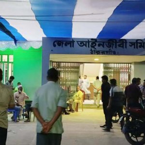 এই প্রথম ৩ প্যানেলে হচ্ছে ঠাকুরগাঁও আইনজীবী সমিতির নির্বাচন