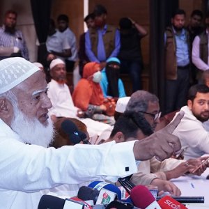 যতদিন অন্যায়ের বিরুদ্ধে লড়তে পারবো, ততদিন সংসদে থাকবো: জামায়াত আমির