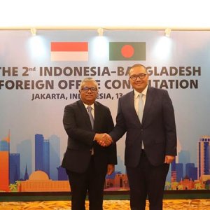 বাংলাদেশিদের জন্য ইন্দোনেশিয়ার ভিসা সহজ করার অনুরোধ