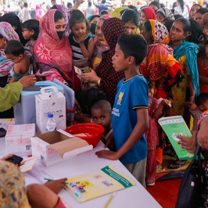 হামের টিকা জরুরি, ভিড়েও মানতে হবে স্বাস্থ্যবিধি