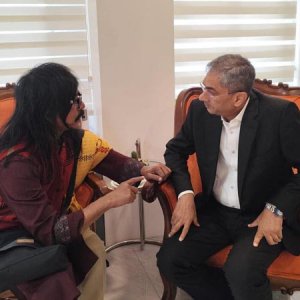 এ্যানির সঙ্গে ভাইরাল সেই ভিডিও নিয়ে যা বললেন মাসুদ অরুণ