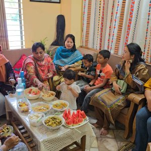 বর্ষবরণ ঘিরে পাহাড়ের বাসিন্দারা ব্যস্ত পাজন তৈরি ও আপ্যায়নে