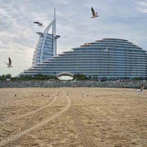 ১৮ মাসের জন্য বন্ধ হচ্ছে দুবাইয়ের বুর্জ আল আরব