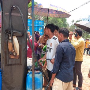 রাঙামাটিতে আগের দামেই বিক্রি হচ্ছে জ্বালানি তেল