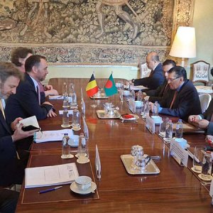 বেলজিয়ামের উপ-প্রধানমন্ত্রীর সঙ্গে পররাষ্ট্রমন্ত্রীর বৈঠক