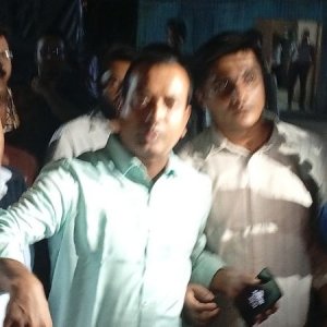 শাহবাগ থানায় ডাকসু নেতাদের ওপর ছাত্রদলের হামলার অভিযোগ 