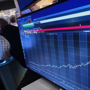 ইরান যুদ্ধের মধ্যেই ওয়াল স্ট্রিটে নতুন রেকর্ড