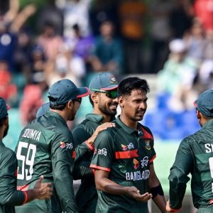 শরিফুলের আঘাত, পঞ্চম উইকেট হারালো নিউজিল্যান্ড