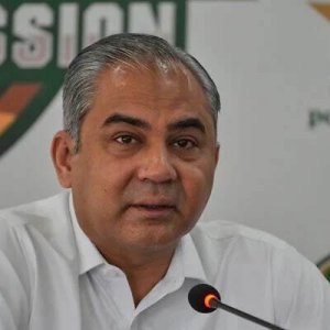 ইরান ইস্যুতে মার্কিন দূতের সঙ্গে বৈঠক, ‘ইতিবাচক অগ্রগতির’ আশায় পাকিস্তান