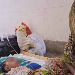 ‘মেয়ে আমার চোখ খুলবে কবে’