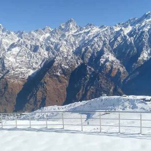 ২০ বছরে সর্বনিম্ন বরফ, হিমালয় কি শুকিয়ে যাচ্ছে?