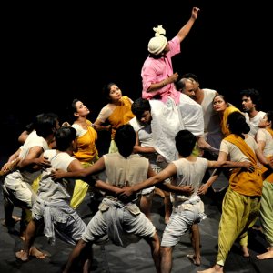 মে দিবসে আরণ্যক নাট্যদলের দিনব্যাপী আয়োজন