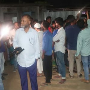 ফরিদপুরে মা-মেয়েসহ ৩ জনকে কুপিয়ে হত্যা