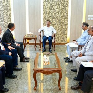প্রধানমন্ত্রীর সঙ্গে শেভরন প্রতিনিধি দলের সৌজন্য সাক্ষাৎ