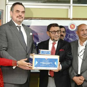 ৬ লাখ যক্ষ্মা পরীক্ষার কিট দিয়েছে যুক্তরাষ্ট্র