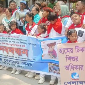 ‘টিকার অভাবে’ শিশুমৃত্যু, দায়ীদের শাস্তির দাবি