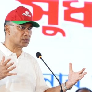 এক লাখ স্বাস্থ্যকর্মী নিয়োগ দেওয়া হবে, যার ৮০ ভাগই নারী: প্রধানমন্ত্রী