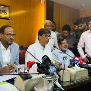 কোরবানির পশু উদ্বৃত্ত থাকবে ২২ লাখের বেশি: মন্ত্রী