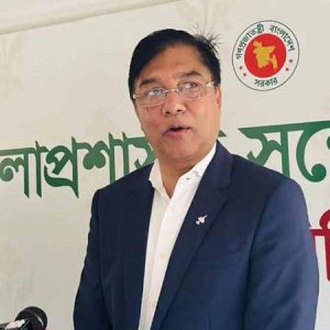 বিমানবন্দরের পাশাপাশি বগুড়ায় হবে ফ্লাইং একাডেমি : বিমান প্রতিমন্ত্রী