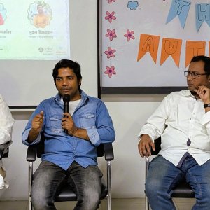 ইউএপি লিটারেরি ক্লাবের ‘মিট দ্য অথর সিজন ৫’