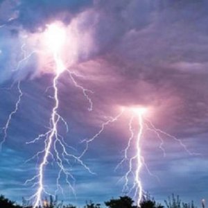 নওগাঁয় বজ্রাঘাতে দুই কৃষকসহ তিন জনের মৃত্যু
