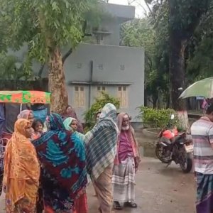একদিনে বজ্রাঘাতে ৮ কৃষকের মৃত্যু