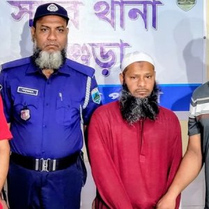 জিন তাড়ানোর কথা বলে দাখিল পরীক্ষার্থীকে ধর্ষণ, ‘ভণ্ড কবিরাজ’ গ্রেফতার
