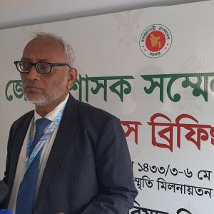 দুর্নীতি প্রতিরোধে ডিসিদের সহযোগিতা চায় দুদক