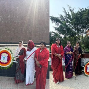 মুক্তিযুদ্ধ ও জুলাই শহীদদের প্রতি এনসিপির দুই নারী এমপির শ্রদ্ধা