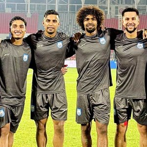 হামজাদের কোচের বেতন সর্বোচ্চ ৪০, সর্বনিম্ন ১৫ হাজার ডলার!