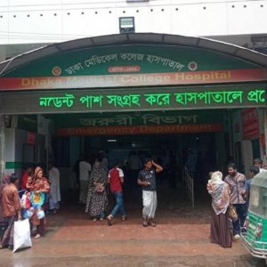 সোনারগাঁও হোটেলের সামনে প‌ড়ে ছিল অজ্ঞাত ব্যক্তির মরদেহ 