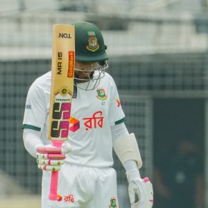 দুই ওপেনারে দারুণ শুরু পাকিস্তানের