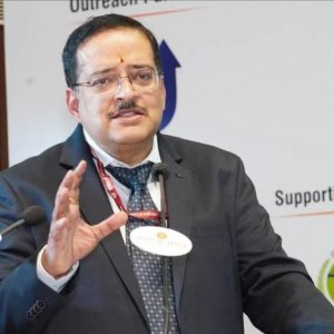 মুখ্যমন্ত্রী শুভেন্দুর উপদেষ্টা হলেন ভোটার তালিকা সংশোধনের সেই পর্যবেক্ষক