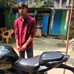 মদ পান করে কিশোরীকে ধর্ষণের অভিযোগ দুই বন্ধুর বিরুদ্ধে