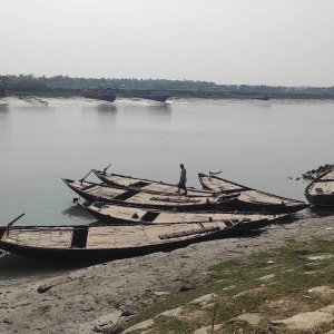 সরকারি সহায়তা পান না লক্ষাধিক জেলে, কীভাবে চলে সংসার