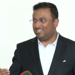 বাংলাদেশের সরকার এখন কাঁটাতার ভয় পায় না: প্রধানমন্ত্রীর পররাষ্ট্র উপদেষ্টা