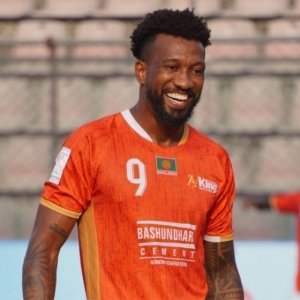 কিংসের দোরিয়েলতনকে আটকানোর পরিকল্পনা আবাহনীর