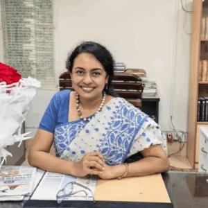 গ্রন্থকেন্দ্র থেকে যেভাবে বিদায় দেওয়া হয়েছিল আফসানাকে