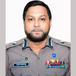 দায়িত্বভার গ্রহণ করলেন ডিএমপির নতুন কমিশনার