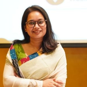 এনসিপির ঢাকা মহানগর উত্তরের ভারপ্রাপ্ত সদস্য সচিব সাদিয়া ফারজানা দিনা  