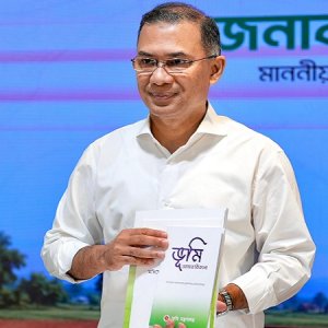 সেবা প্রদান জনগণের প্রতি করুণা নয়: প্রধানমন্ত্রী