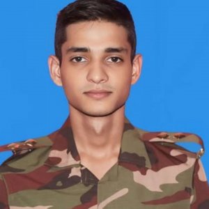 লেফটেন্যান্ট তানজিম হত্যায় ৪ জনের মৃত্যুদণ্ড, ৯ জনের যাবজ্জীবন