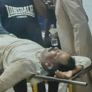 হামলার শিকার ব্রাইট স্কুলের চেয়ারম্যান, ঢামেকে ভর্তি