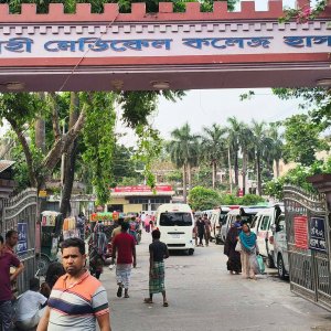 হামের চিকিৎসা: রাজশাহী মেডিক্যালে যা দেখা গেলো
