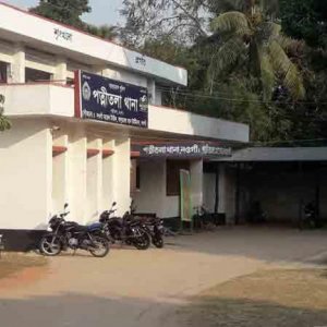 নওগাঁয় ট্রাকের চাপায় নিহত ২