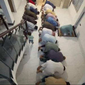 ধামরাইয়ে সৌদি আরবের সঙ্গে মিল রেখে ঈদুল আজহা পালন