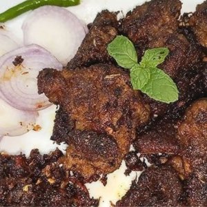ভিন্নধর্মী একটি পদ বিফ ছেঁচা কাবাব