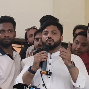 মুক্তিযোদ্ধাদের অসম্মান করলে গণঅভ্যুত্থান হবে, রাজাকারদের পাকিস্তানে পাঠানো হবে
