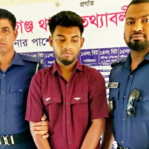 গৃহবধূকে ধর্ষণ, ছাত্রদল নেতা গ্রেফতার